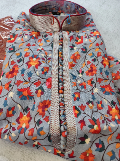 MK409 - Grey and Maroon Pashmina printed cotton Kurta pajama set